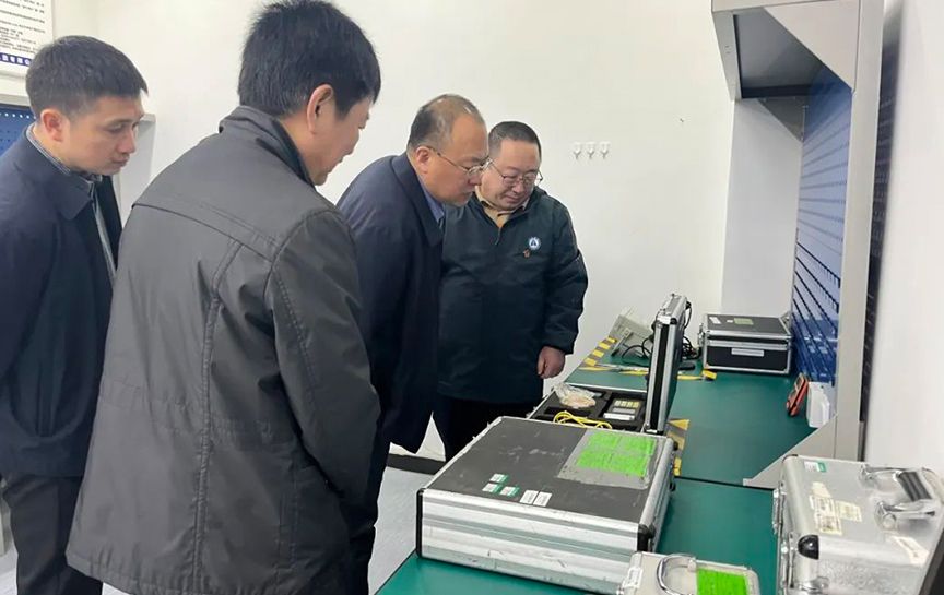 中國中鐵生産監督中心到測試中心調研計量管理工作